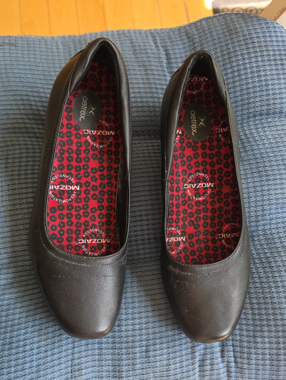 Black Women’s Slip-On Flats